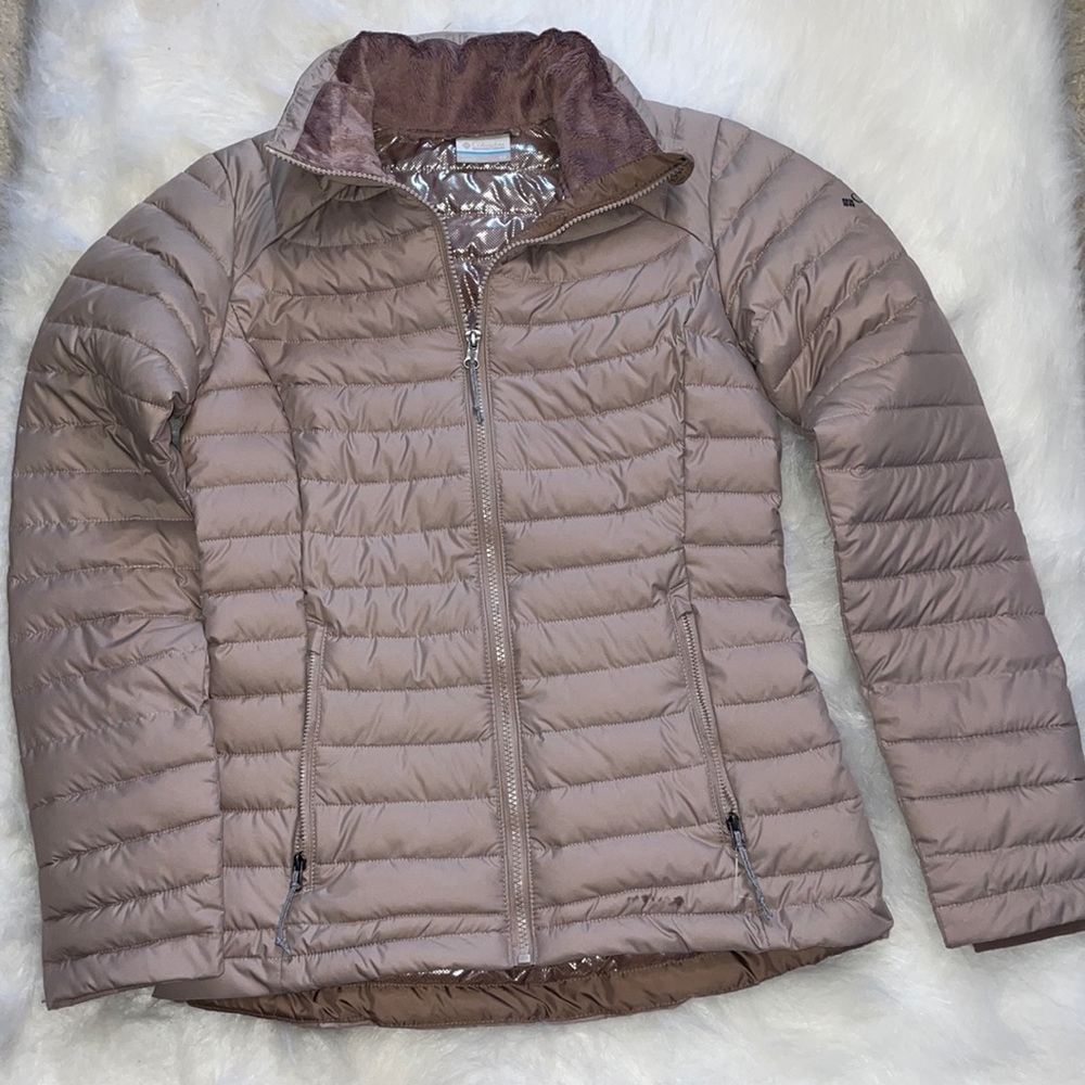 Columbia women’s puffer sweater (XS)